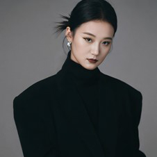 邹丽