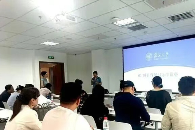 学校环境照片