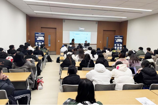 上海新通教育躺着学